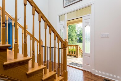 0074002 Oakridge Dr - INTERNET