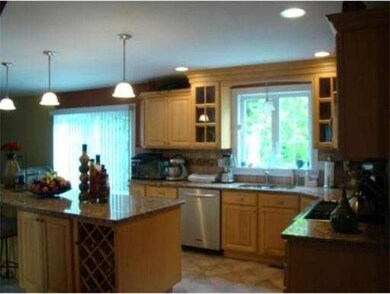 356 Carroll St, Dartmouth, MA 02747 - photo 6