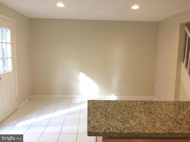 12506 Spring Harbor Place, Germantown, MD 20874 - photo 7