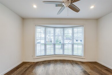 4222 Lucian Ln, Friendswood, TX 77546 - photo 3