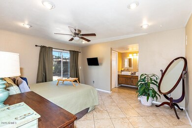 14236 N 59th Pl-5