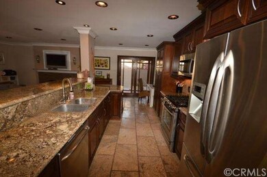 Full high end granite counters and breakfast bar.