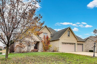 8910 Doubletree Dr S, Crown Point, IN 46307 - photo 2