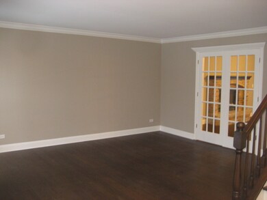 4723 Snapjack Cir, Naperville, IL 60564 - photo 2