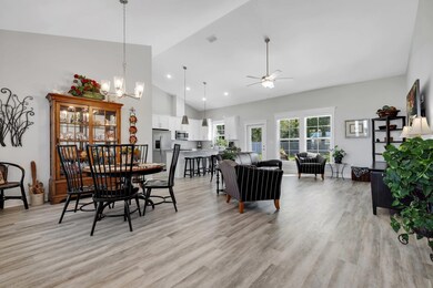 115 Stillmont Dr, Crawfordville, FL 32327 - photo 3