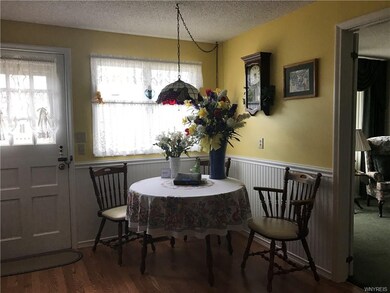 1295 Fairfax Ave, North Tonawanda, NY 14120 - photo 6