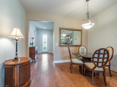 foyer/ dining room