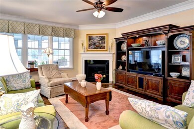 Natural lighting/Great views-