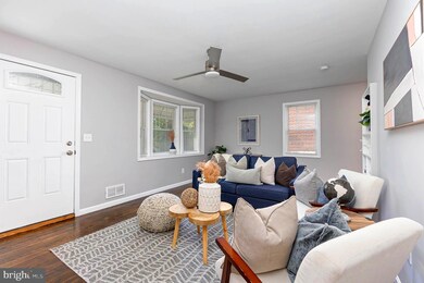 6223 Pioneer Dr, Baltimore, MD 21214 - photo 6