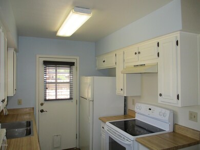 6415 S Kenneth Place unit D, Tempe, AZ 85283 - photo 5