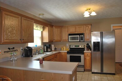 299 Scenic View Dr, Mount Washington, KY 40047 - photo 7