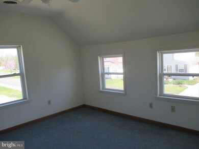 209 S West St, Harrington, DE 19952 - photo 6