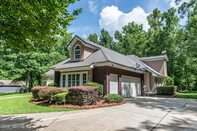 2461 Wesleyan Dr N, Macon, GA 31210 - photo 3