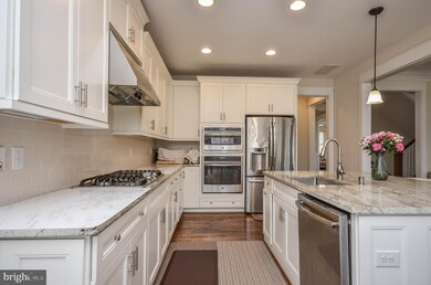 2111 Grayson Place, Falls Church, VA 22043 - photo 7