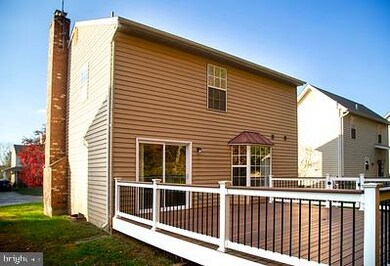 6825 Littlewood Ct, Sykesville, MD 21784 - photo 3