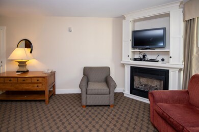 705/707 Qtr I V Adams House, Ludlow, VT 05149 - photo 3