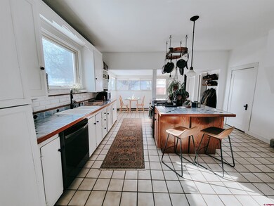 Large Kitchen