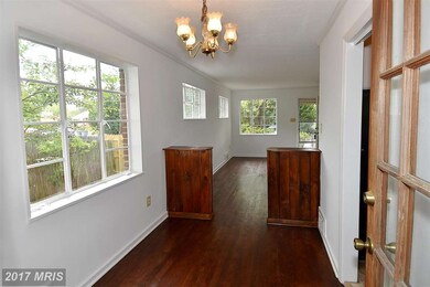 2218 Rollins Dr, Alexandria, VA 22307 - photo 7