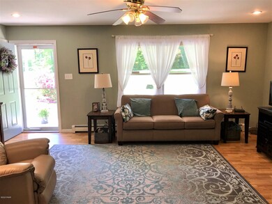 39 Grell Rd, Hawley, PA 18428 - photo 5