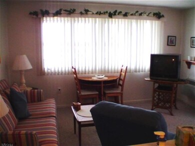 9504 Amherst Ave, Margate City, NJ 08402 - photo 3