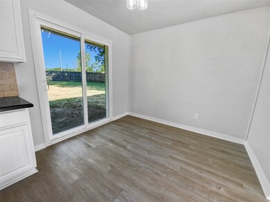 1322 Cherry Spring Dr, Houston, TX 77038 - photo 7