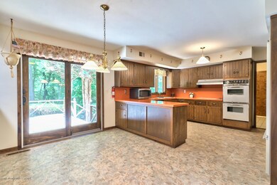 7 Clark Way Holmdel NJ 07733-large-014-1