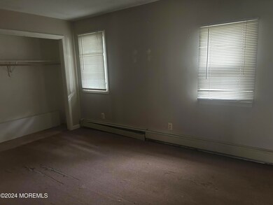 13 Middlesex Ave, Keyport, NJ 07735 - photo 6