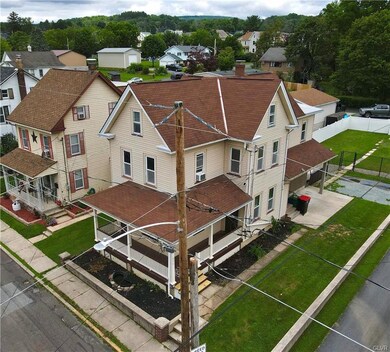 430 Cypress St, Lehighton, PA 18235 - photo 5