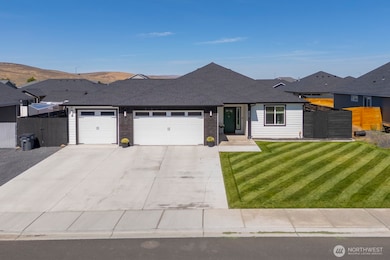 909 5th Ave NE, Ephrata, WA 98823 - photo 4