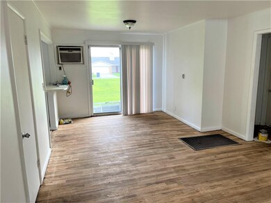 310 W 36th St, Shawnee, OK 74804 - photo 5