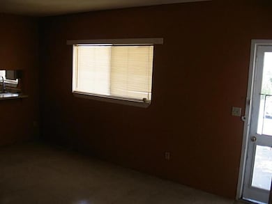 2533 Mckinley Ave unit A, El Paso, TX 79930 - photo 3