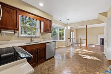 3200 Malbon Dr, Charlottesville, VA 22911 - photo 7