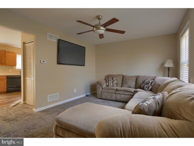 9 Weiser Ct unit 9, Womelsdorf, PA 19567 - photo 4