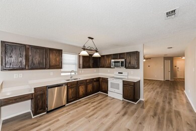 unlisted-address, Denton, TX 76210 - photo 5