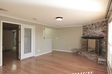 3207 Sycamore Ave, Bay City, TX 77414 - photo 2