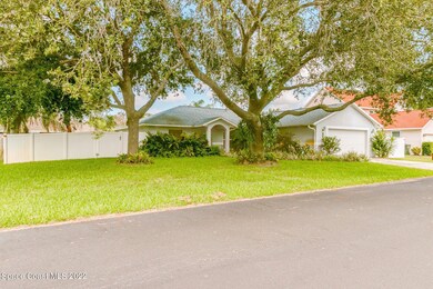 1036-Greenleaf-102-SMALL