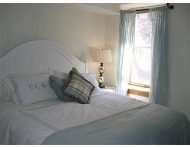 100 Fulton St unit 2W, Boston, MA 02109 - photo 3