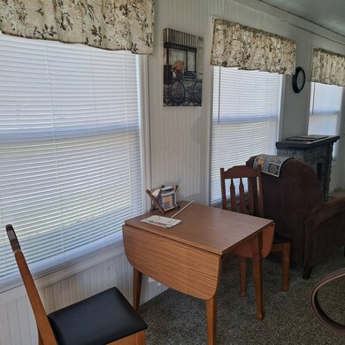 3331 Gall Blvd unit 97, Zephyrhills, FL 33541 - photo 3