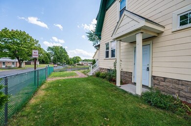 15 Silver St, West Springfield, MA 01089 - photo 4