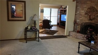 1712 Larry Hinson Dr, El Paso, TX 79936 - photo 2