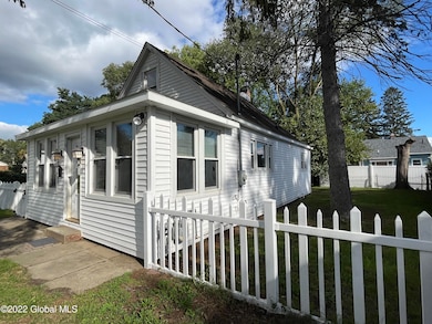 2732 Augustine Ave, Schenectady, NY 12306 - photo 4