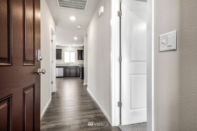 10824 185th St E unit 407, Puyallup, WA 98374 - photo 2