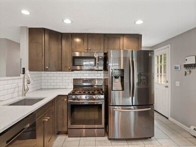 9 Valley Rd, Hampstead, NH 03841 - photo 6