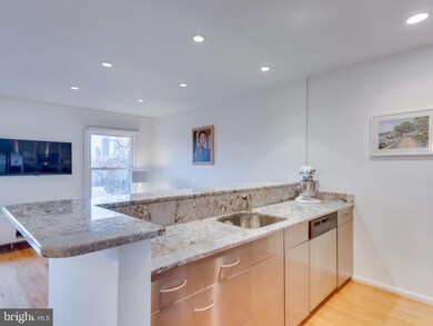 2103 N Rolfe St unit B, Arlington, VA 22209 - photo 4