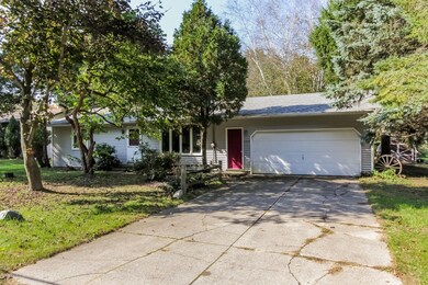 002-Front_View-2124886-medium