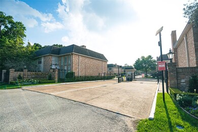 Entrance to Deerwood Condos
Arrive in style at Deerwood Condominiums, a gated oasis in the heart of Houston.