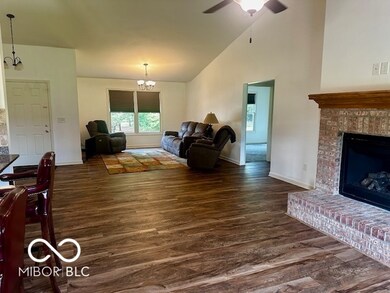 6133 E 800 N, Denver, IN 46926 - photo 4