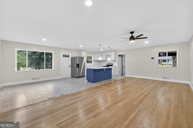 2296 Lyle Rd, Atlanta, GA 30337 - photo 3