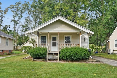 2210 36th St, Des Moines, IA 50310 - photo 2