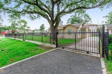 4120 Beggs St, Houston, TX 77009 - photo 2